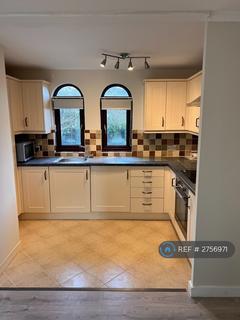 2 bedroom flat to rent, The Drive, Peterborough, PE3