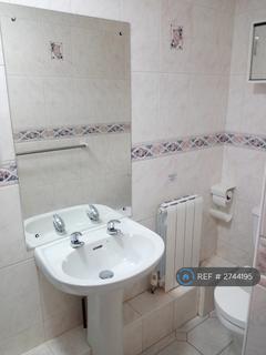 1 bedroom in a house share to rent, Prestbury, Cheltenham, GL52