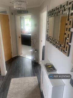 2 bedroom flat to rent, Eastway, London, E9