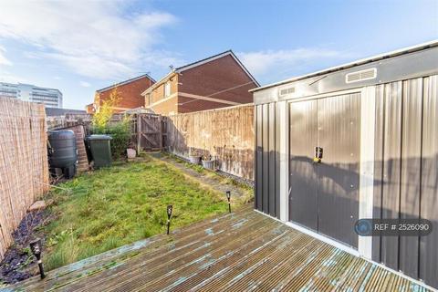 2 bedroom terraced house to rent, High Meadows, Newcastle Upon Tyne, NE3