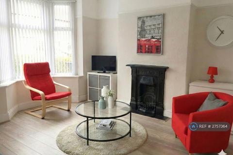4 bedroom terraced house to rent, Albany Road, Coventry, CV5