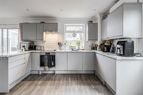 3 bedroom semi-detached house for sale, Sunningdale Road, Worthing, West Sussex, BN13
