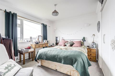 3 bedroom semi-detached house for sale, Sunningdale Road, Worthing, West Sussex, BN13