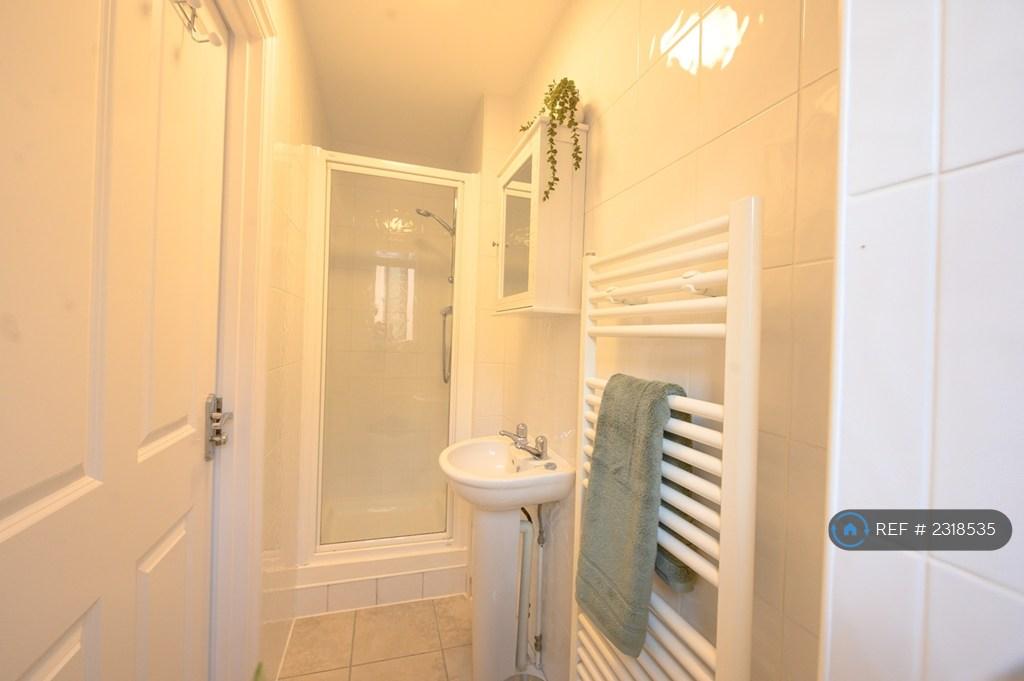 Shared Shower Room