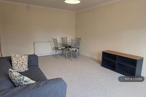 2 bedroom flat to rent, West Silvermills Lane, Edinburgh, EH3