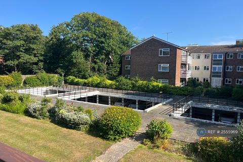2 bedroom flat to rent, Athelney Court, Bournemouth, BH1