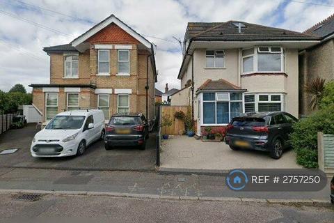 1 bedroom flat to rent, Southbourne Road, Bournemouth, BH6