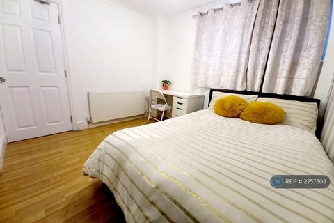 undefined, Trindehay, Basildon, SS15
