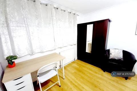 undefined, Trindehay, Basildon, SS15