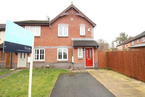 3 bedroom house to rent, Beechwood Court, Leeds, West Yorkshire, UK, LS16