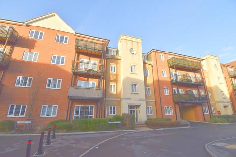2 bedroom flat for sale, Alderson Grove, Hersham, Walton-on-Thames, KT12