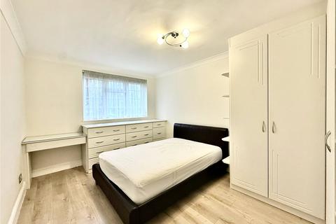 2 bedroom apartment to rent, Montpelier Road, London W5