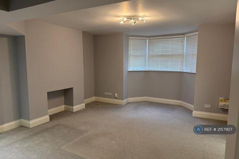 2 bedroom flat to rent, Waverley Grove, Southsea, PO4