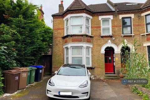 undefined, Blenheim Gardens, Wallington, SM6