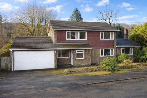 4 bedroom detached house for sale, Byron Avenue, CAMBERLEY GU15