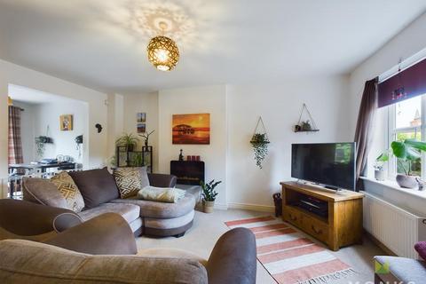 3 bedroom end of terrace house for sale, Dickins Meadow, Wem, Shrewsbury