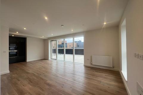 3 bedroom flat for sale, Mary Neuner Road, London, N8 area