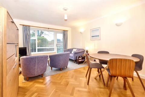 2 bedroom flat for sale, Cliff Road, Eastbourne