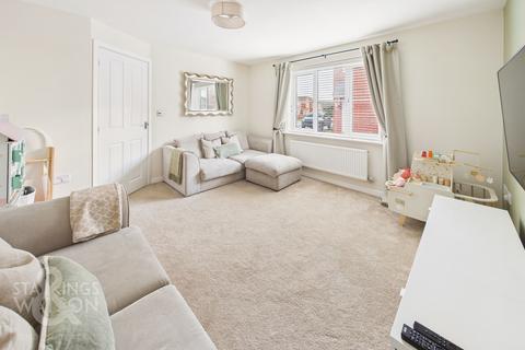 3 bedroom detached house for sale, Hunton Road, Oulton, Lowestoft