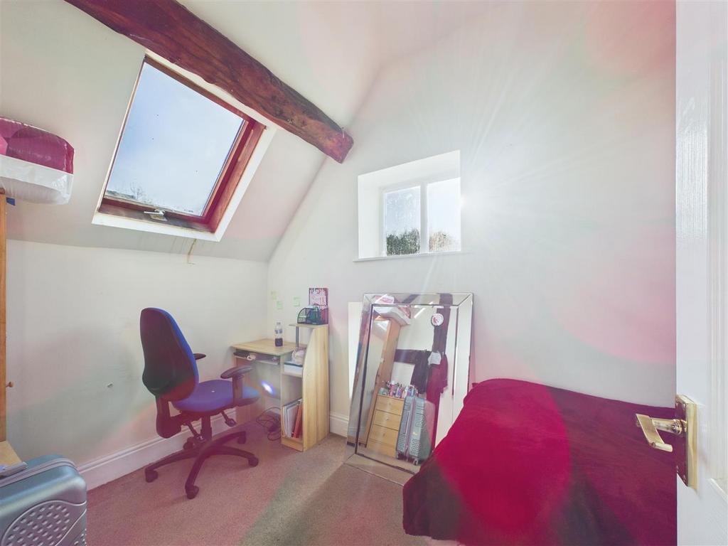 CAM05551 G0-PR0029-STILL028.jpg