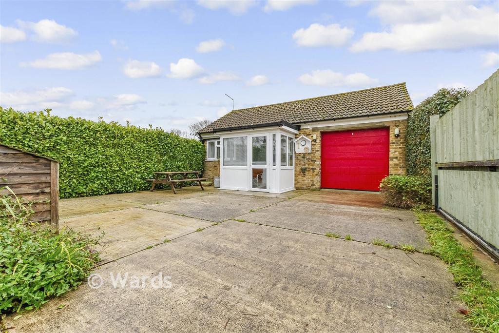 Driveway/Parking