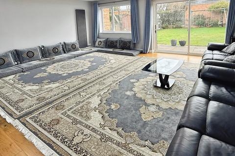 3 bedroom detached house for sale, Vandyke Road, Oadby, LE2