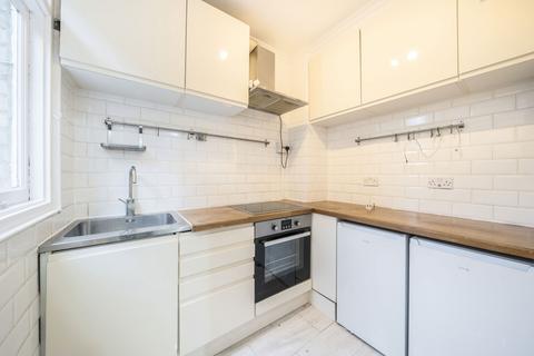 2 bedroom flat for sale, Eastcombe Avenue, Charlton, SE7