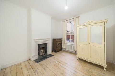 2 bedroom flat for sale, Eastcombe Avenue, Charlton, SE7