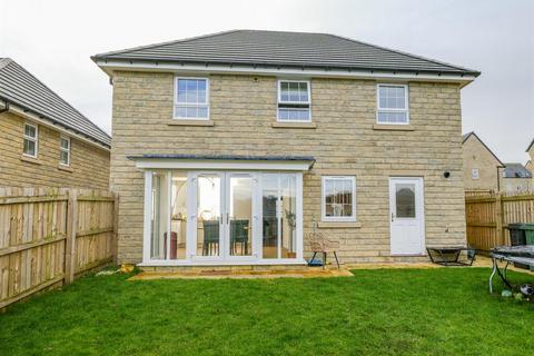 4 bedroom detached house for sale, Bowland Close, Holmfirth HD9