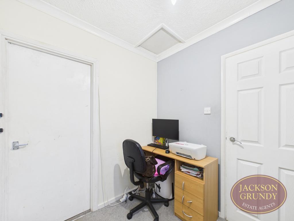 Dore Close