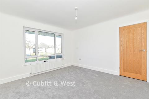 undefined, Cotwell Avenue, Waterlooville PO8