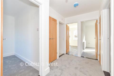 undefined, Cotwell Avenue, Waterlooville PO8