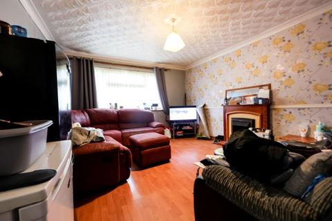 2 bedroom flat for sale, 42 Aberdaron Road, Rumney, Cardiff, South Glamorgan, CF3 1SG