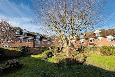 2 bedroom flat for sale, ODDFELLOWS ROAD, NEWBURY RG14