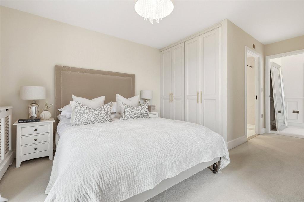Principal Bedroom