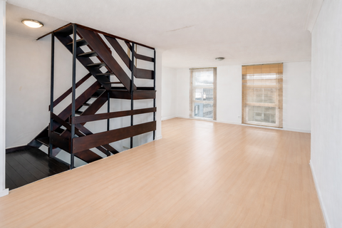 4 bedroom house for sale - Hawtrey Road, London NW3