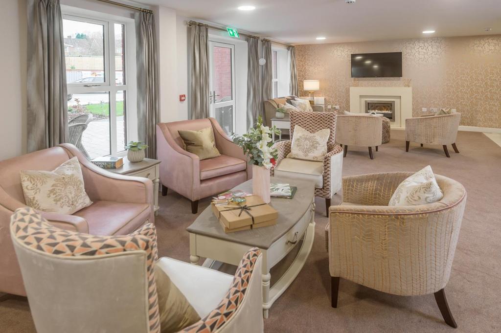 Milward Place Homeowners Lounge