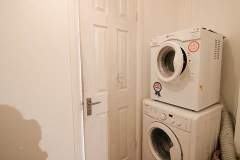 1 bedroom in a house share to rent, The Newry, Leicester