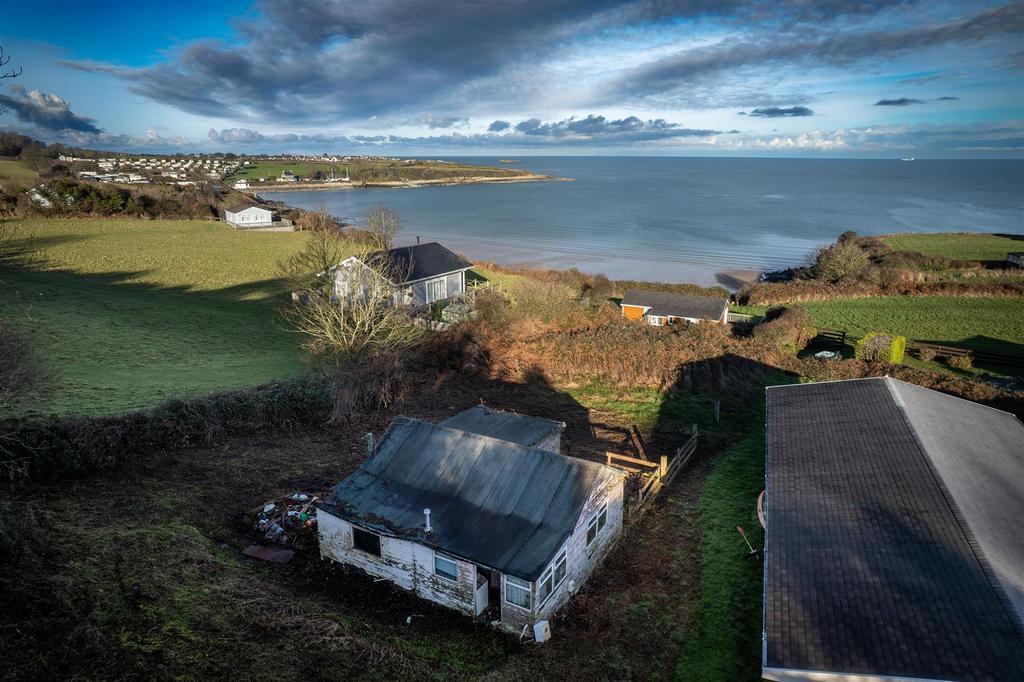 Drone Photographs - Garnedd, Dinas Farm, Penryn Po