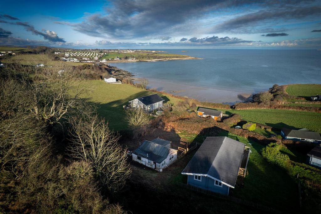 Drone Photographs - Garnedd, Dinas Farm, Penryn Po