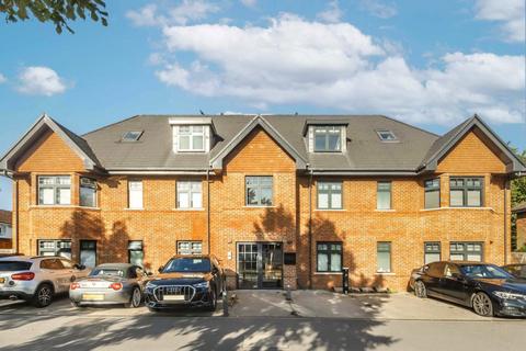 The Broadway, Thames Ditton KT7