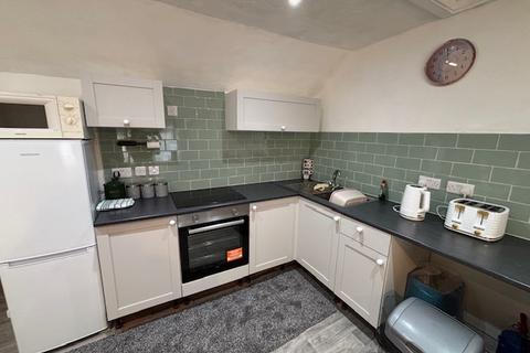 undefined, High Street, Bethesda LL57