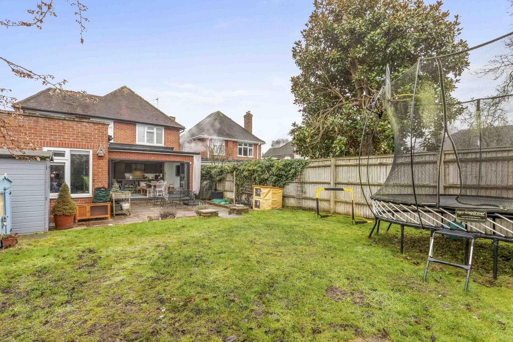 15 Blind Lane, SL8 5 TN (LOW RES)-10