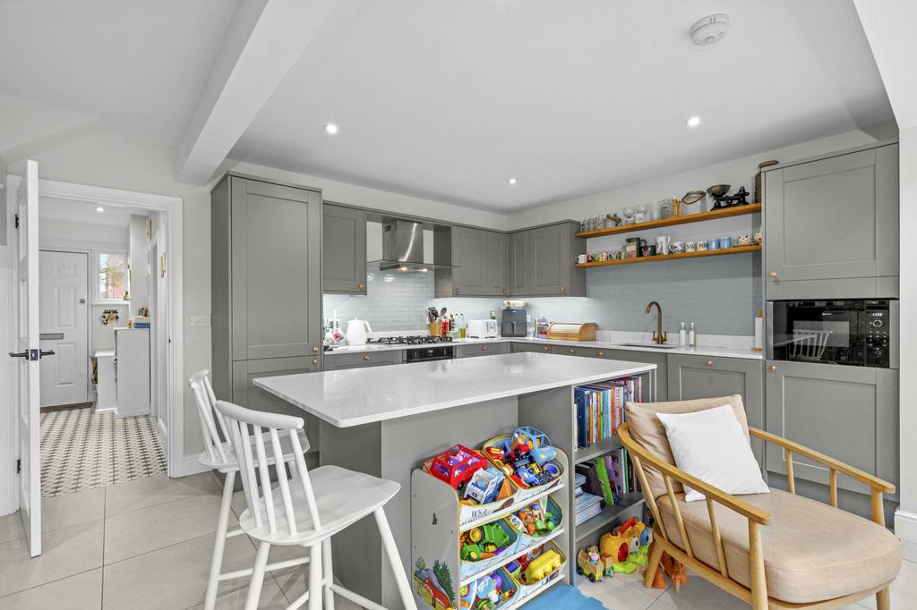 15 Blind Lane, SL8 5 TN (LOW RES)-7