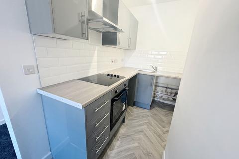 2 bedroom flat to rent, Flat 2, Victoria Street, MERTHYR TYDFIL, CF47 8BW