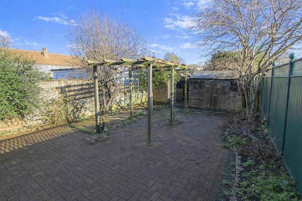 GARDEN B.jpg