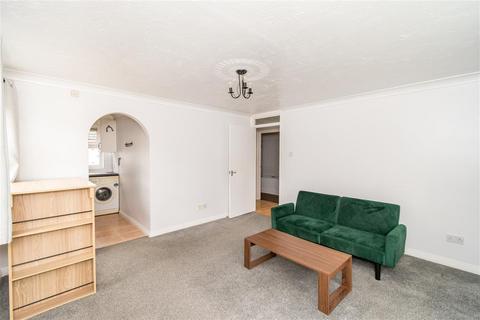undefined, Chelveston Crescent, Southampton