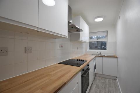 undefined, Orchard Way, East Grinstead