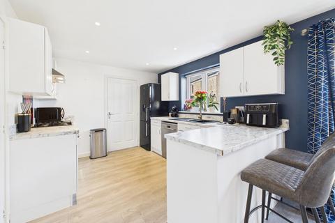 undefined, Henley Avenue, Calne SN11