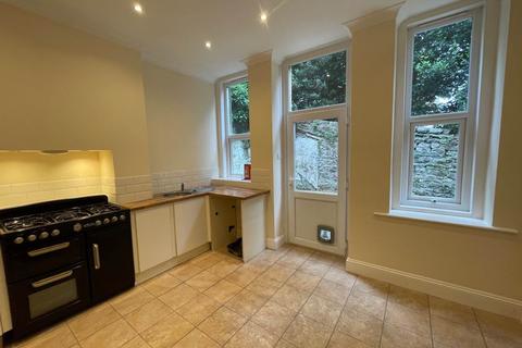 2 bedroom flat to rent, Highbury Parade, Weston-super-Mare, North Somerset